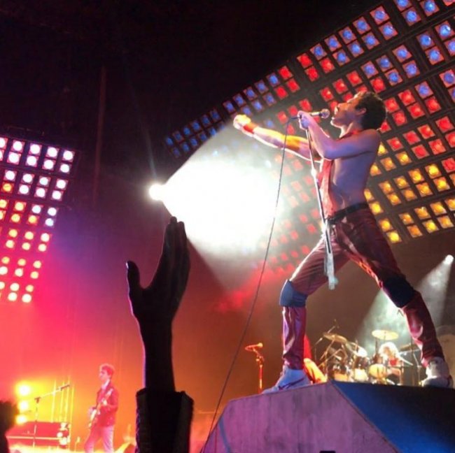 Свет софитов