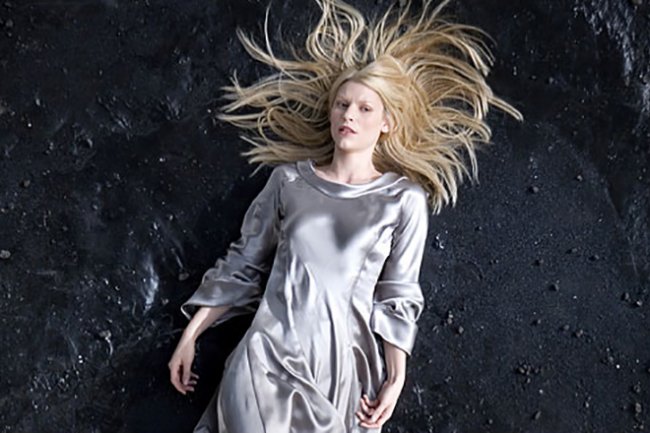 Клэр Дэйнс - Биография