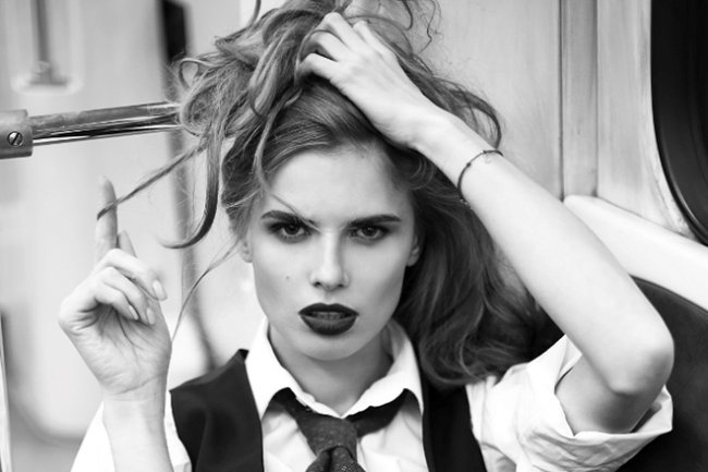 Нелла Стрекаловская - Биография