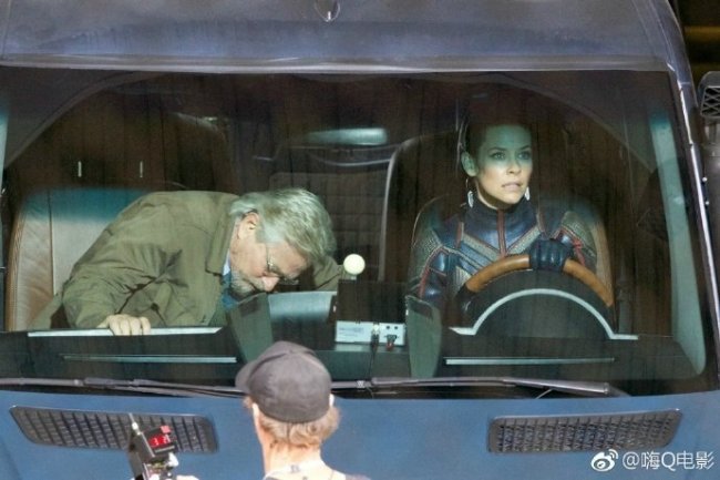 Эванджелин Лилли в новых кадрах "Человека-Муравья и Осы"