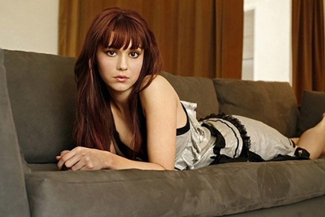 Мэри Элизабет Уинстэд - Биография