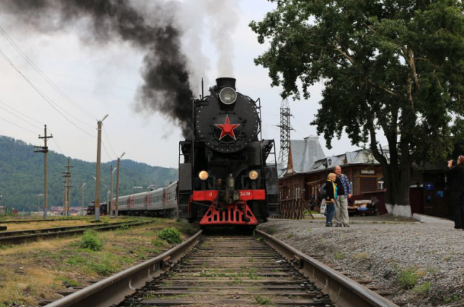 «Спутник над Польшей» 2017: Электрозвуки, хип-хоп и виртуальная реальность