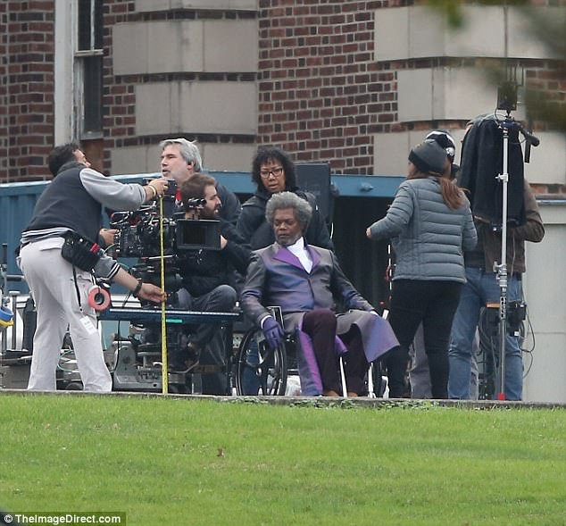 Хрупкий злодей Хрупкий злодей