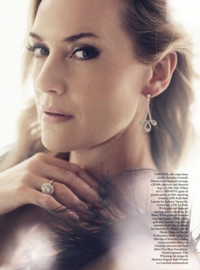 Кейт Уинслет в фотосессии для декабрьского Harper's Bazaar