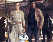 Дэйзи Ридли и Оскар Айзек задержатся в "Звездных войнах" надолго Дэйзи Ридли и Оскар Айзек задержатся в "Звездных войнах" надолго