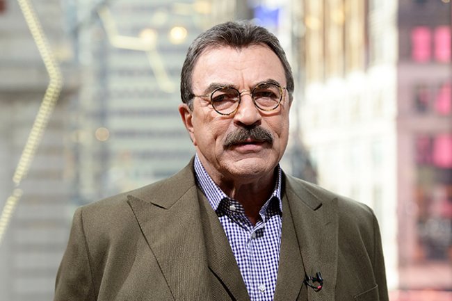 Том Селлек - Биография