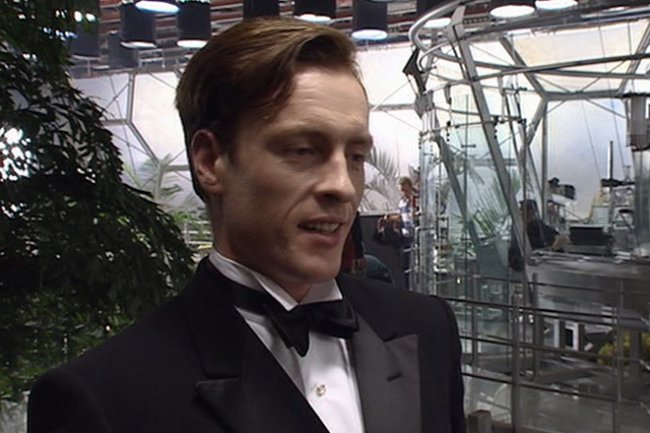 Тоби Стивенс - Биография