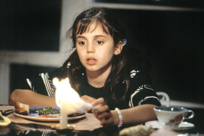 Элиза Душку - Биография