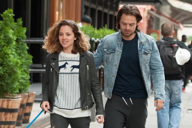 Себастьян Стэн - Биография