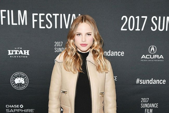 Хелстон Сейдж - Биография