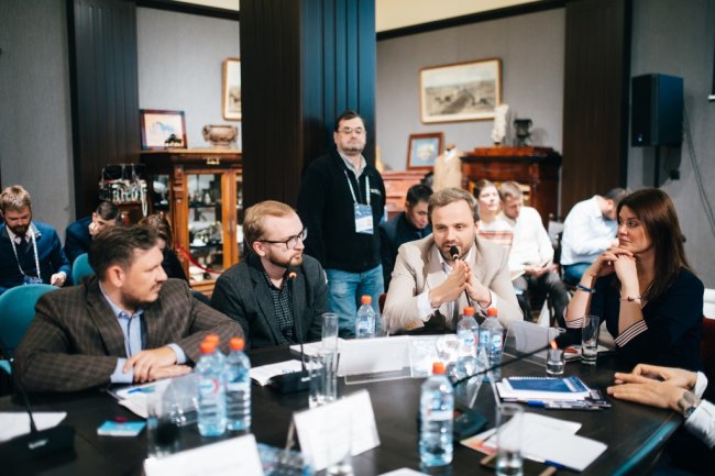 На «Ленфильме» обсудили региональное кино и развитие проката документалистики