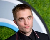 В фильме ужасов "Маяк" снимутся Паттинсон и Дефо