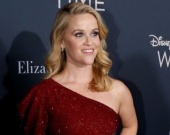 Риз Уизерспун предстала перед поклонниками в смелом образе