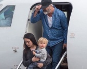 Первое фото годовалого сына Мела Гибсона