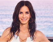 Звезда "Друзей" выходит замуж