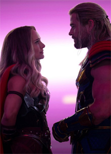 Звезда "Тора 4" Крис Хемсворт отказался от мяса ради поцелуев с Натали Портман - «Новости кино»